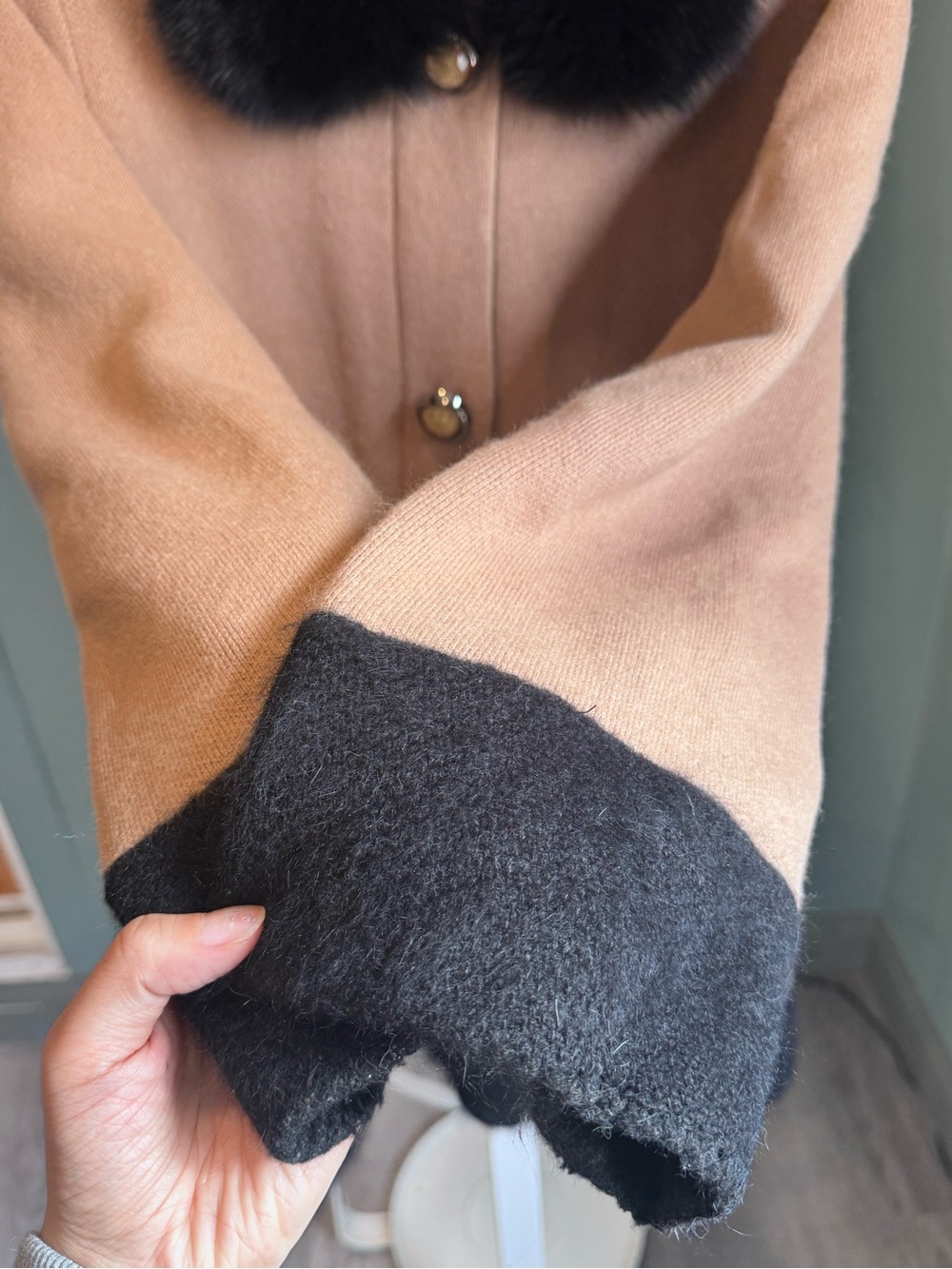 Vintage Real Fox Fur Collar (Detachable)Wool Blend Coat - Picture 5 of 15